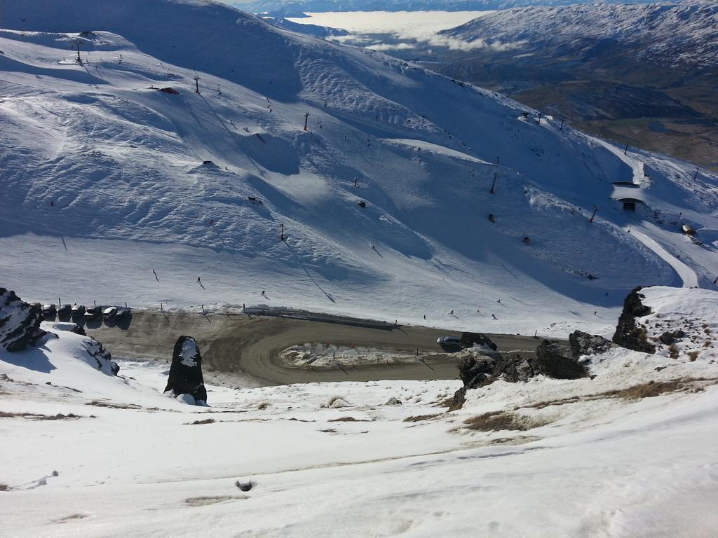 Wanaka Alpine Lodge Exterior foto