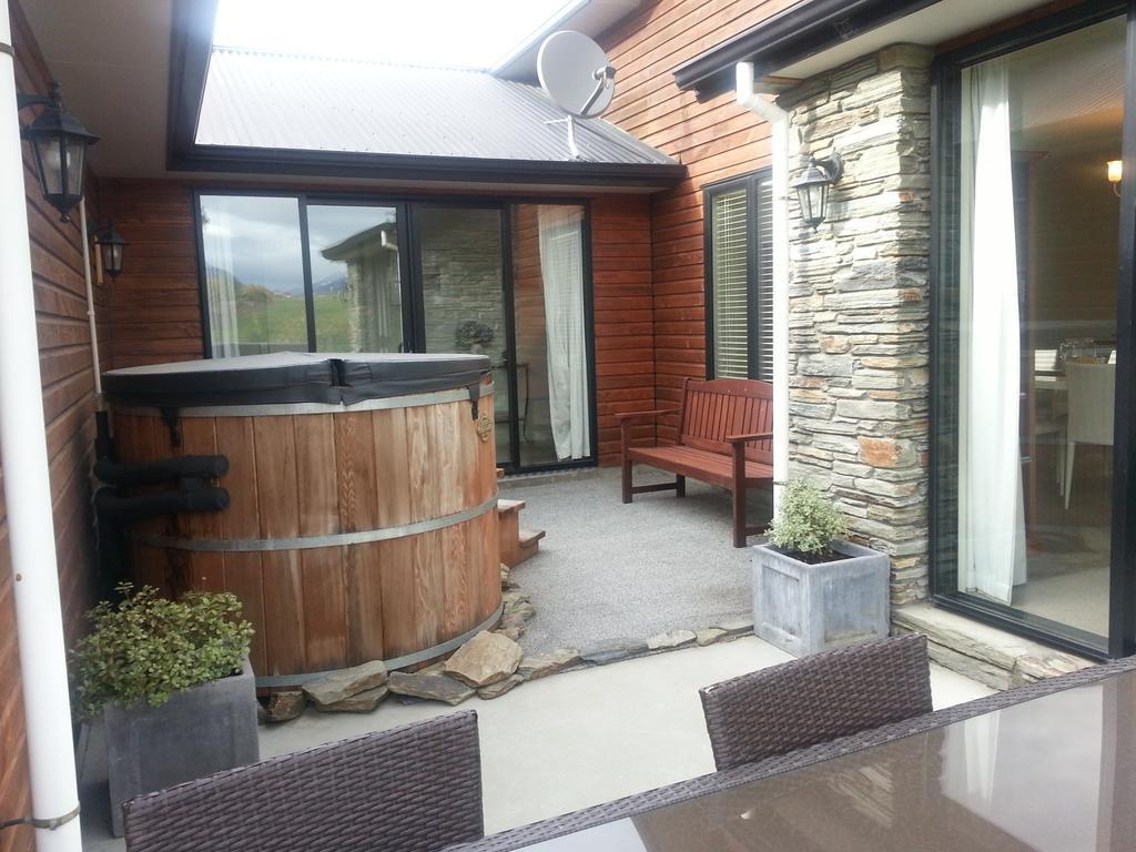 Wanaka Alpine Lodge Exterior foto