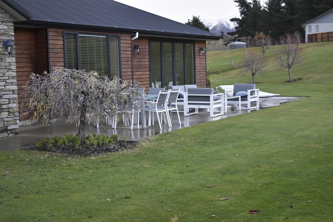 Wanaka Alpine Lodge Exterior foto
