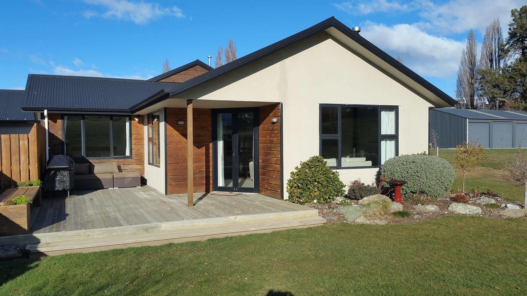 Wanaka Alpine Lodge Exterior foto